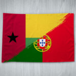 Bandeira Guiné Bissau e Portugal mesclada Personalizei