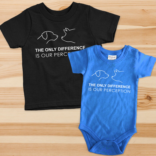 T-shirt The Only Difference Is Our Perception frases veganas
