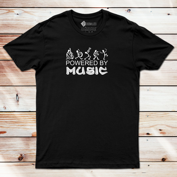 T-shirt Powered By Music preta
