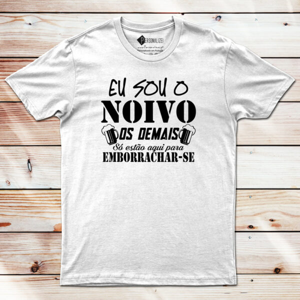 T-shirt Noivo e amigos borrachos despedida solteiro em Portugal